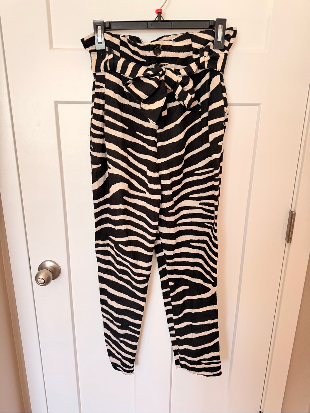 High-Waist Zebra Print Paperbag Pants - Black & Cream
